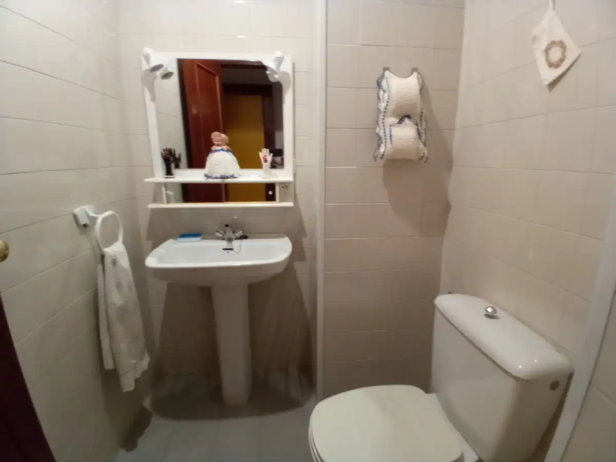 Bathroom of Flat for sale in Valladolid  with Heating, Parquet flooring and Terrace