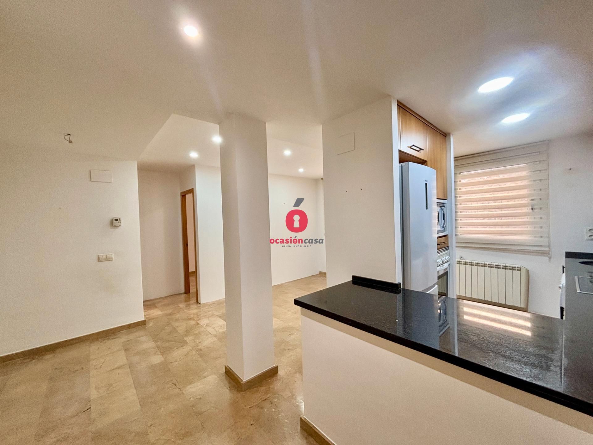 Cocina de Planta baja en venta en Badalona con Calefacción, Trastero y Horno