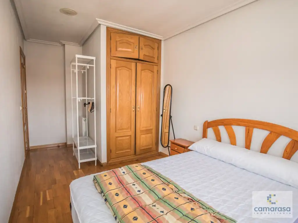 Bedroom of Flat for rent in Ávila  with Heating