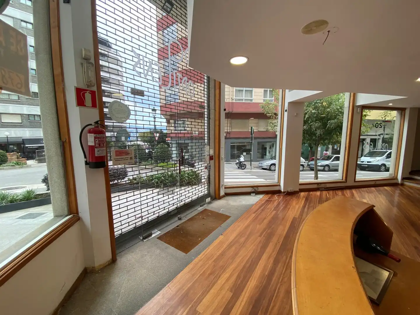 Commercial properties for rent in Vigo   with Air Conditioner, Parquet flooring and Alarm