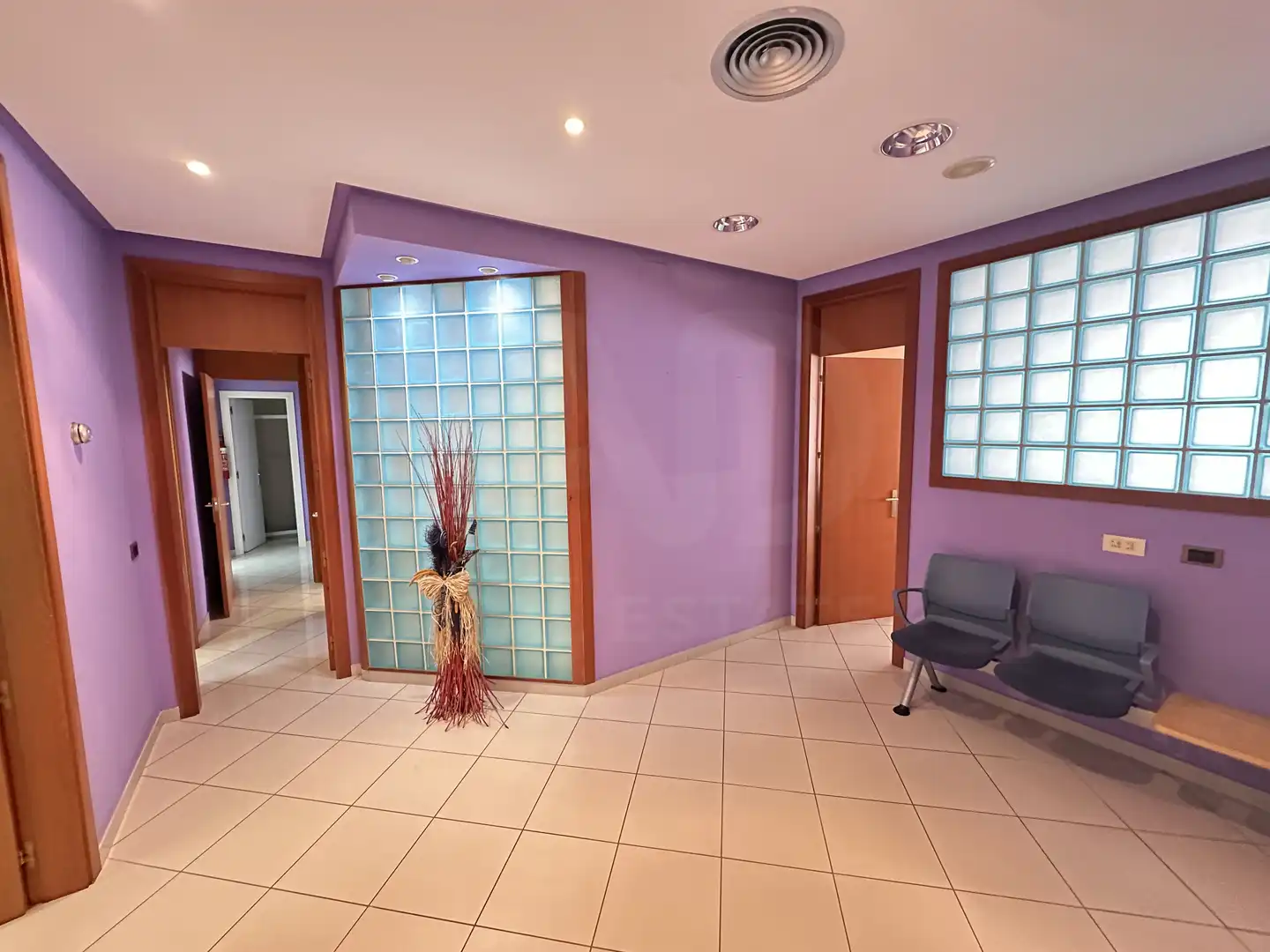Business premises to rent in San Claudio - La Chantría