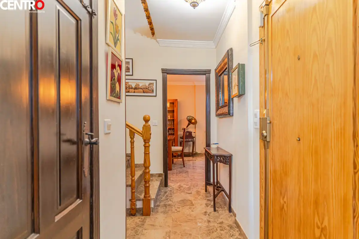 Casa o chalet en venta en La Zubia con Aire acondicionado, Calefacción y Jardín privado