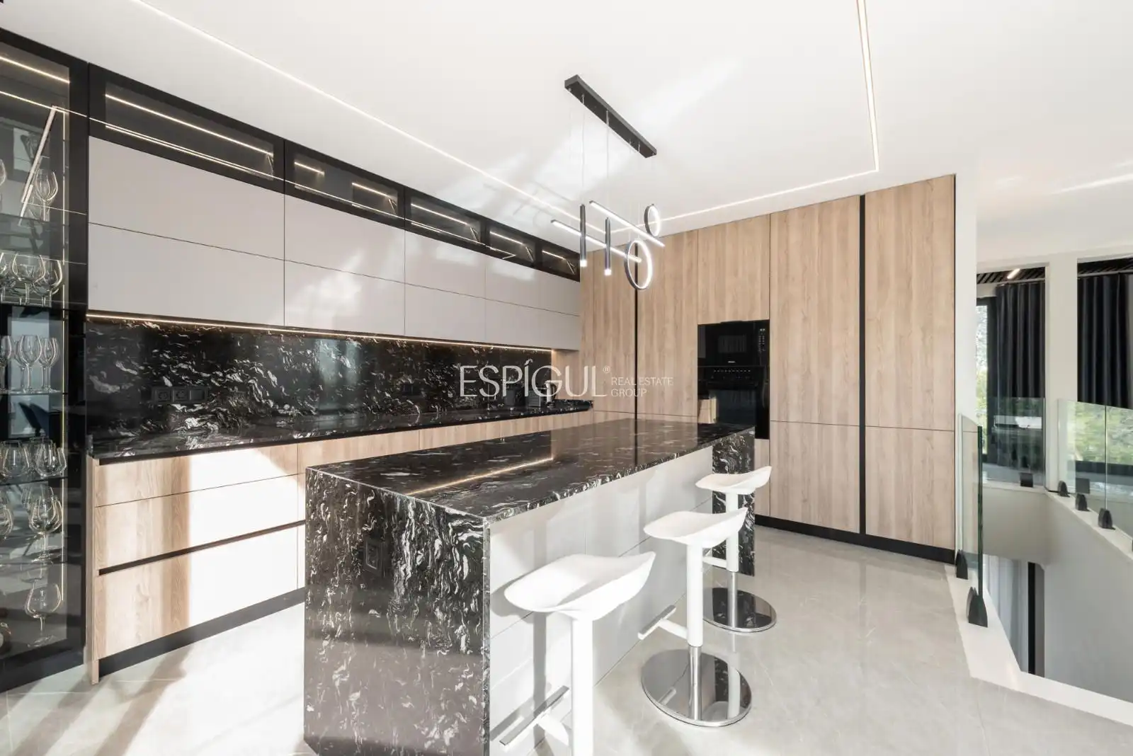 Kitchen of Houses for sale in Castelldefels  with Air Conditioner, Heating and Parquet flooring