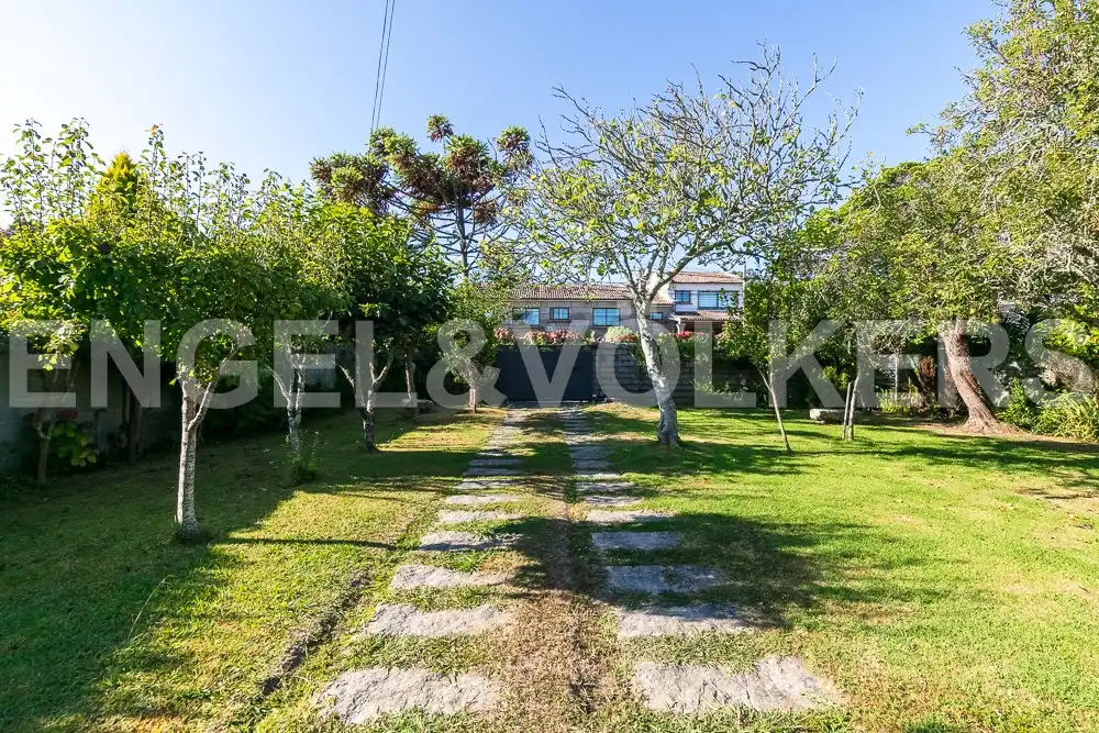 Casa con jardín en venta en Coruxo - Oia - Saiáns, imagen 25