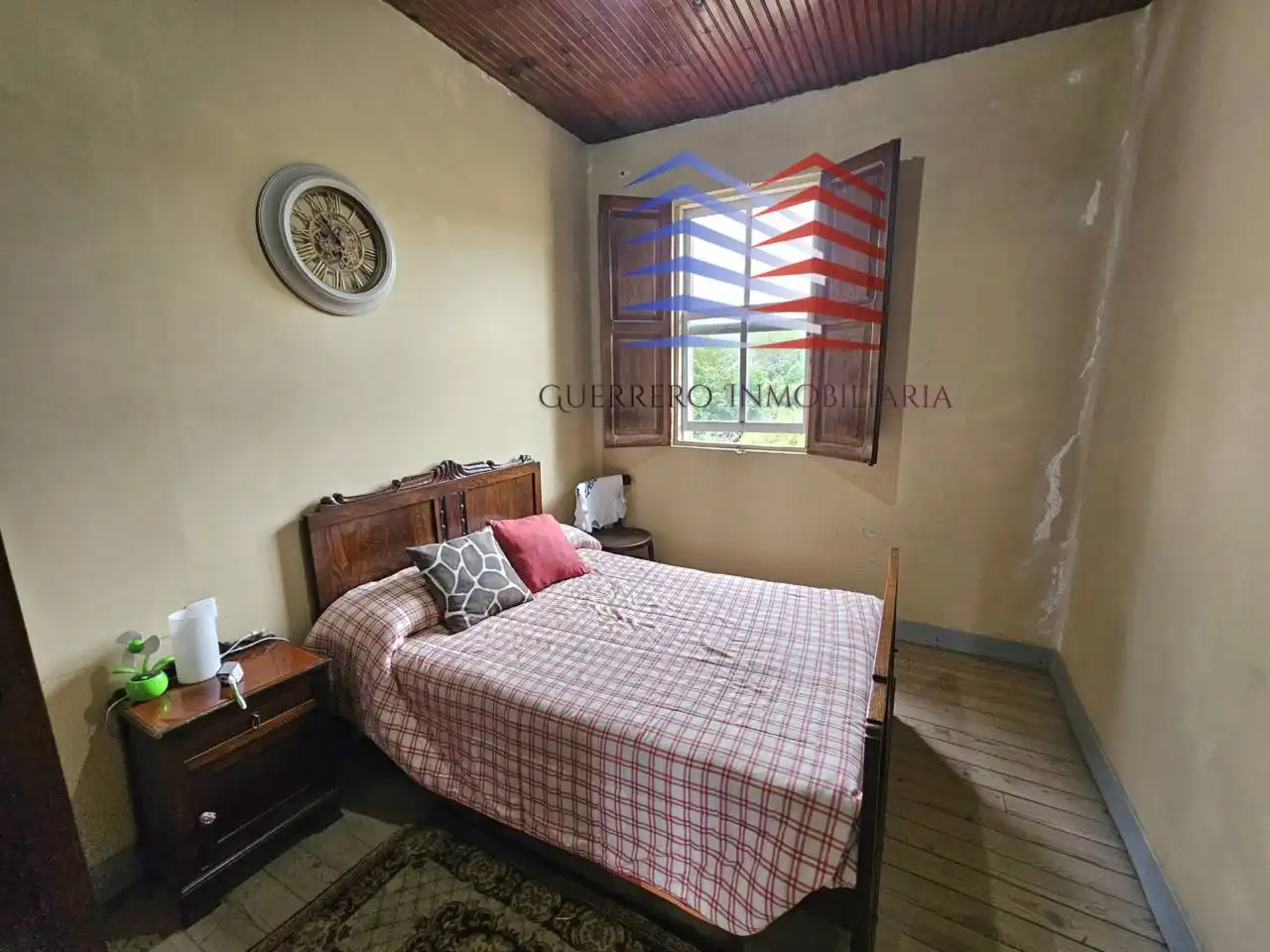 Dormitori de Casa o xalet en venda en Celanova amb Jardí privat i Terrassa
