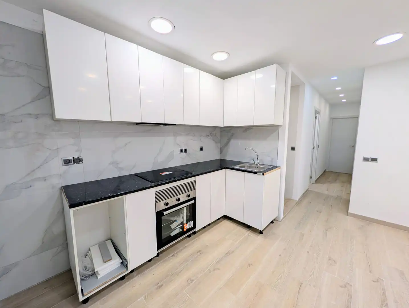 Cocina de Piso en venta en Badalona con Parquet y Horno