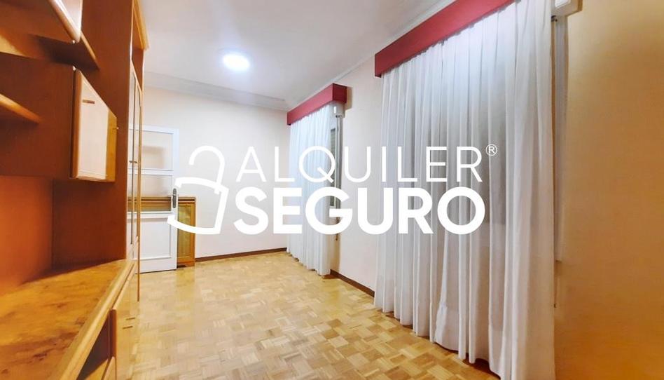 Photo 1 of Flat to rent in Hermanos de Pablo, Quintana, Madrid
