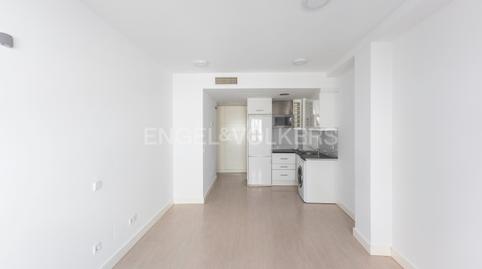 Foto 2 de Estudio en venta en Valdeacederas, Madrid
