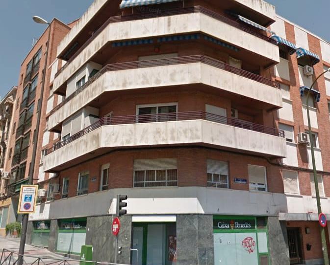 Photo 1 of Premises for sale in Calle de Saavedra Fajardo, 10, Puerta del Ángel, Madrid