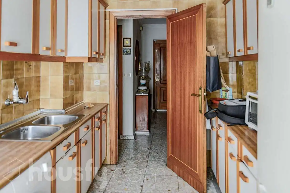 Cuina de Pis en venda en Puertollano amb Aire condicionat, Terrassa i Moblat