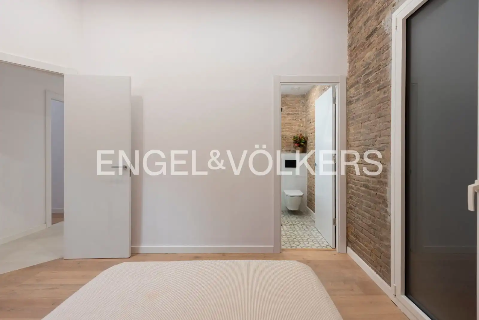 Schlafzimmer von Wohnungen zum Verkauf in Barcelona mit Klimaanlage, Heizung und Parkett