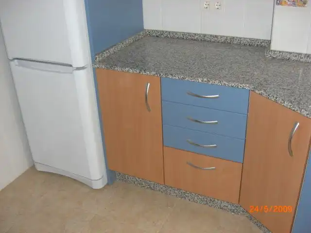 Cocina de Piso de alquiler en Ferrol con Calefacción, Parquet y Horno
