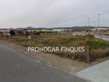 Terreno residencial en venta en Carrer Joan Miró 31