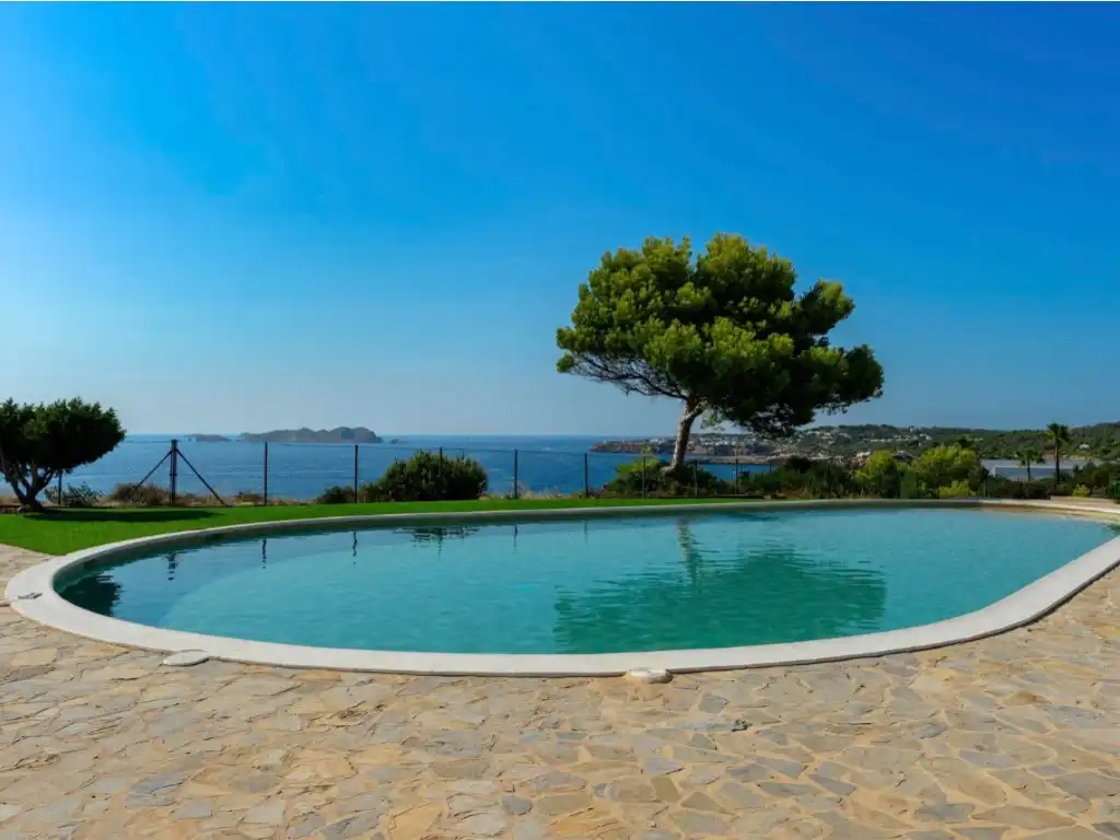 Piscina de Casa adosada en venta en Sant Josep de sa Talaia con Terraza