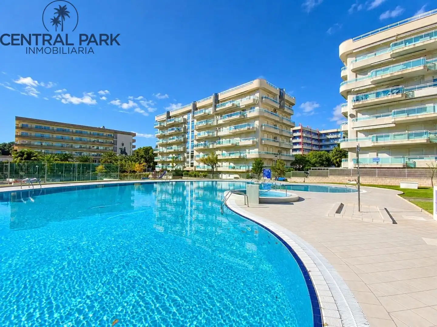 Apartamento con piscina en venta en Calle VILADOMAT, imagen 20