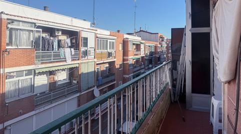 Foto 2 de Piso en venta en Calle San Simplicio, San Fermín, Madrid