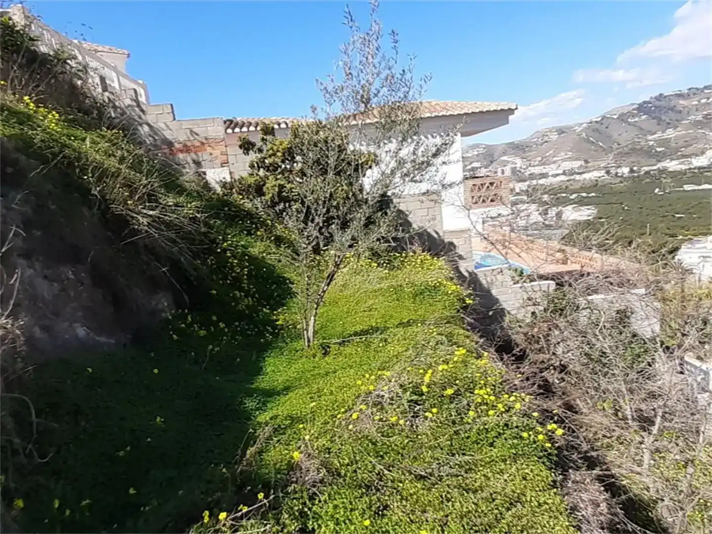 Terreno en venta en Almuñécar
