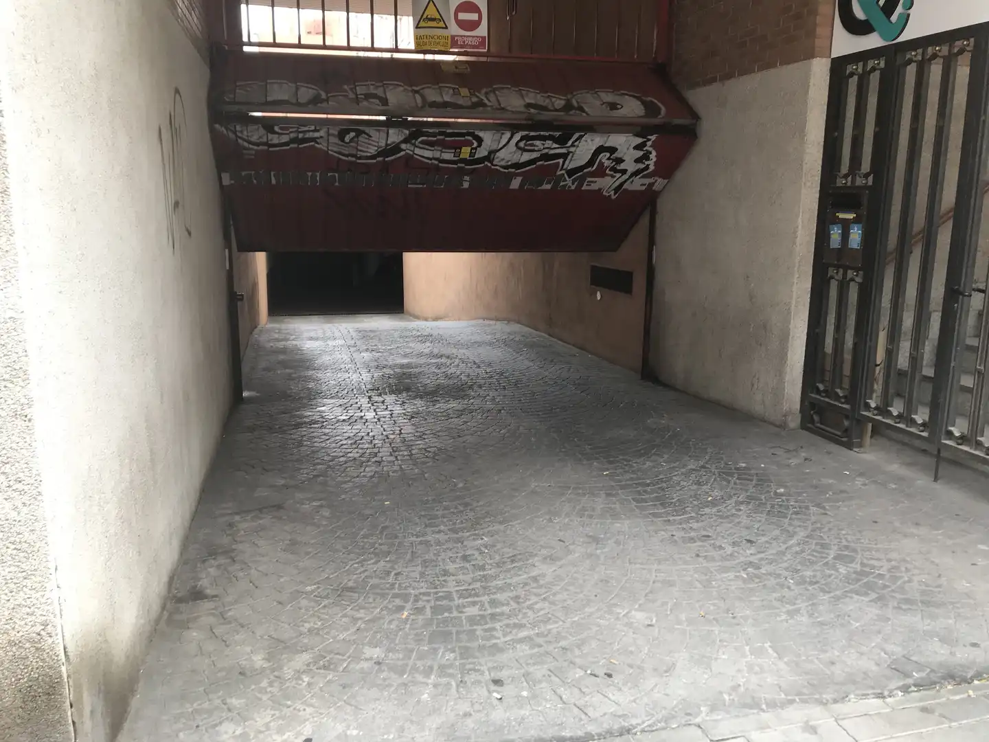 Einzelparkplatz zur Miete in Calle de Tomás Bretón 58, imagen 30
