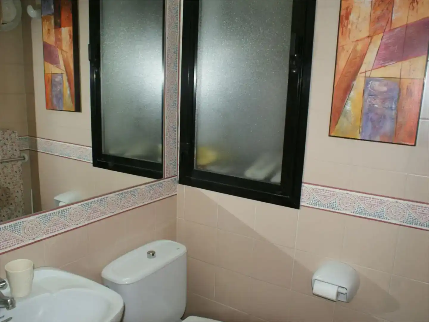Baño de Apartamento en venta en Sotogrande con Aire acondicionado, Piscina y Balcón