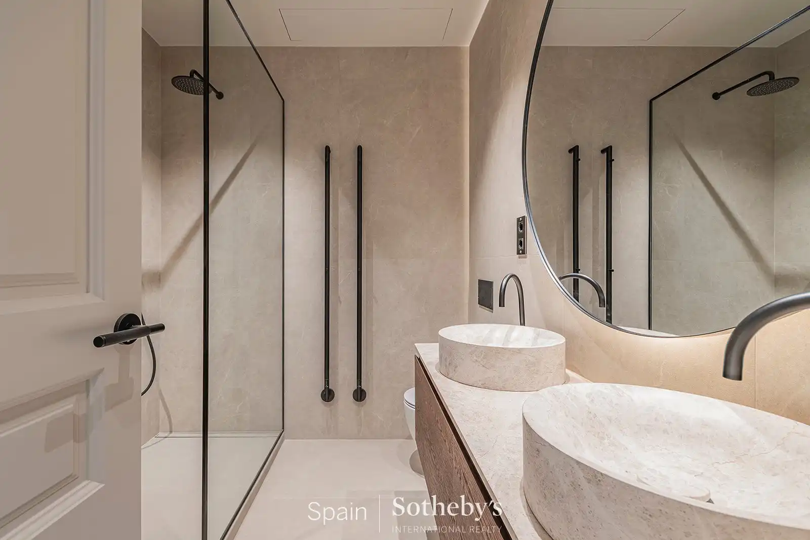 Apartment with lift for sale in Carrer d'Enric Granados, imagen 30