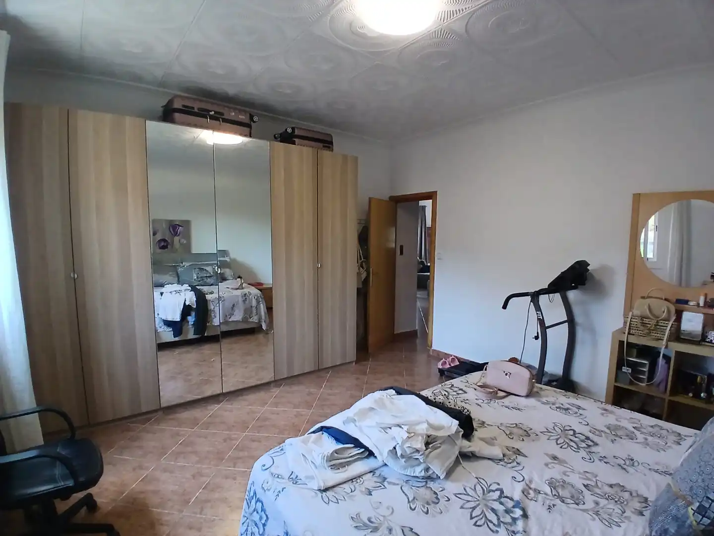 Dormitori de Casa o xalet en venda en Barcelona amb Aire condicionat, Calefacció i Jardí privat