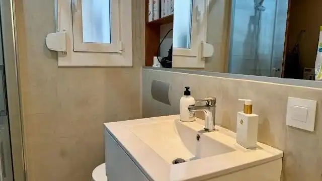 Flat with terrace for sale in Gràcia, imagen 6