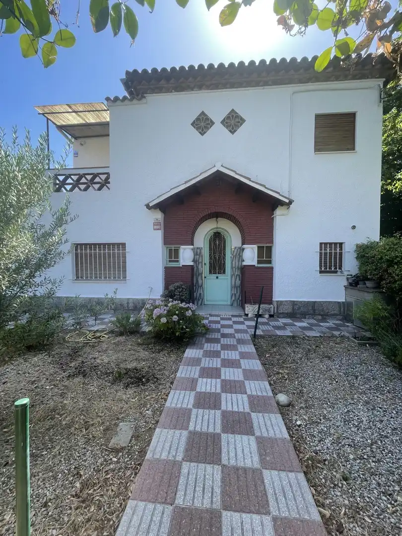 Exterior view of Houses for sale in Girona  with Terrace