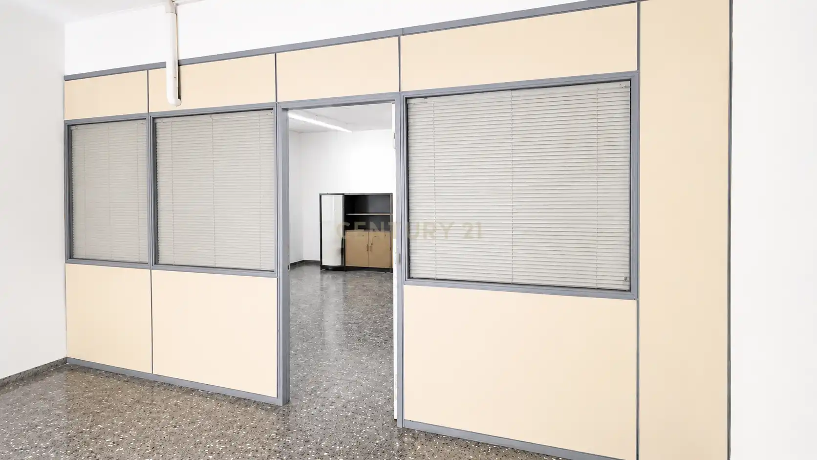 Business premises for sale in Calle Padre Fernando Alcina, Ontinyent, Spain 4 y 6 Izq.- 6 dr.-, imagen 6