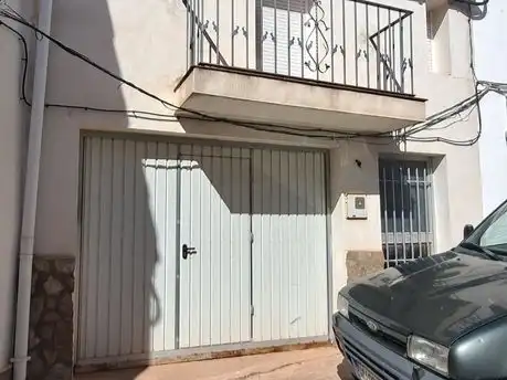 Adossat amb jardí en venda a Plaza Constitucion 1, imagen 2