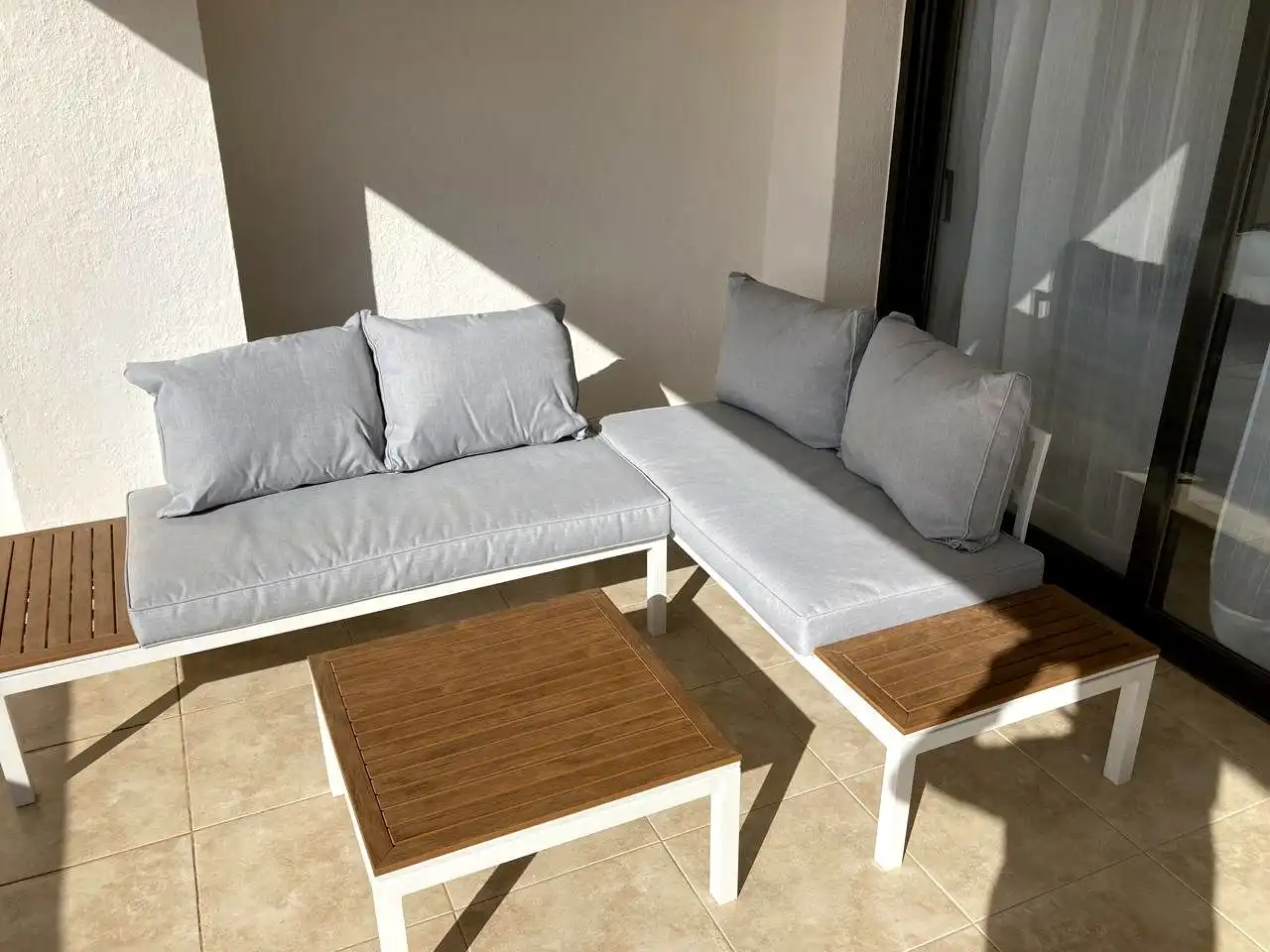 Wohnung zur Miete in Del Mulhacén, Golf Valle Este