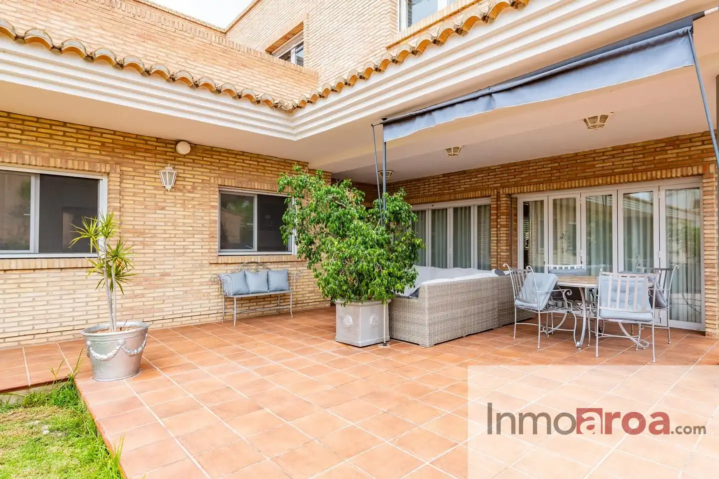 Terraza de Casa o chalet en venta en Paterna con Jardín privado, Terraza y Piscina