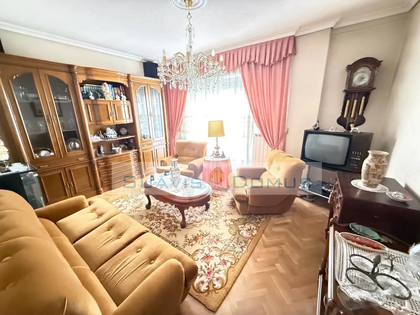 Sala de estar de Piso en venta en Zamora Capital  con Calefacción, Parquet y Balcón