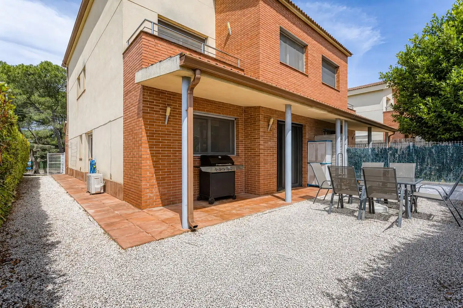 Exterior view of Detached homes for sale in La Torre de Claramunt  with Air Conditioner, Heating and Private garden