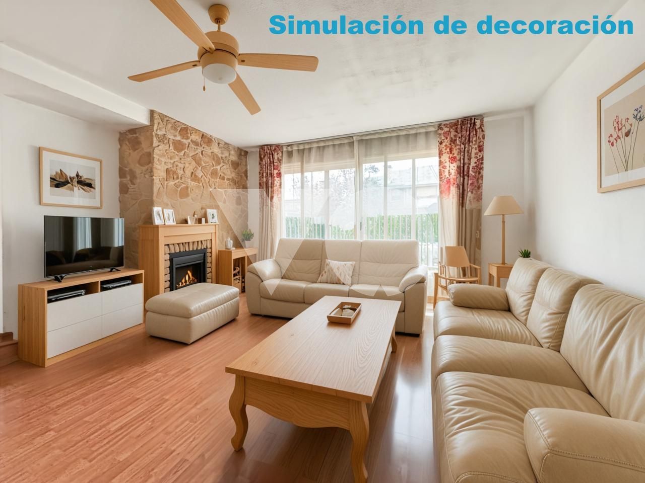 Sala d'estar de Casa adosada en venda en Galapagar amb Aire condicionat, Calefacció i Jardí privat