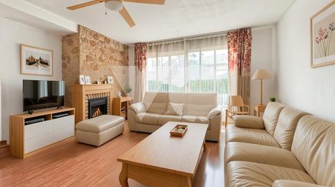 Foto 3 de Casa adosada en venda a El Guijo - Colonia España, Madrid