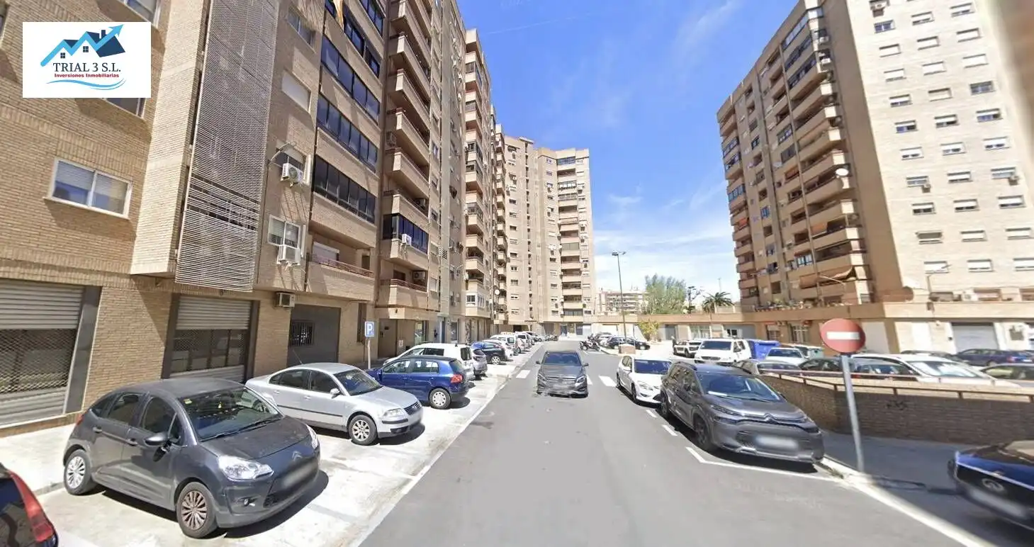 Pis en venda a Calle ALQUERIA NOVA