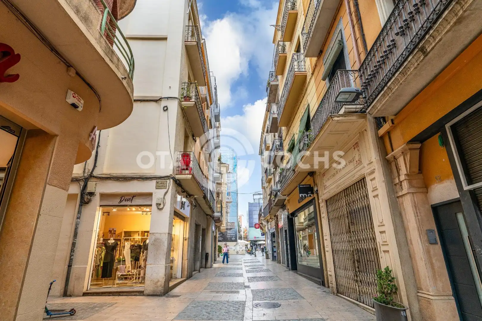 Vista exterior de Piso en venta en Reus con Terraza y Balcón