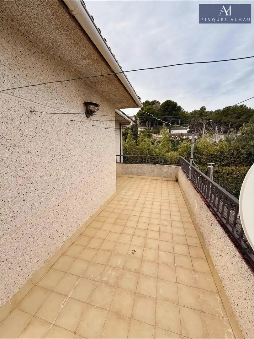 Terraza de Casa adosada en venta en Cunit con Jardín privado, Terraza y Amueblado
