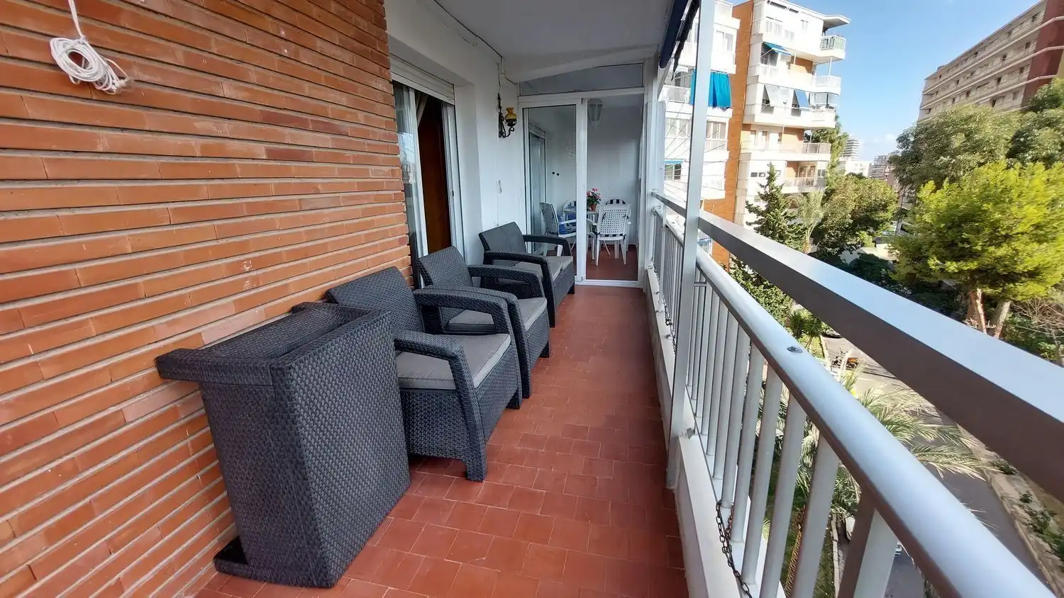 Terraza de Piso en venta en Alicante / Alacant con Aire acondicionado, Calefacción y Jardín privado