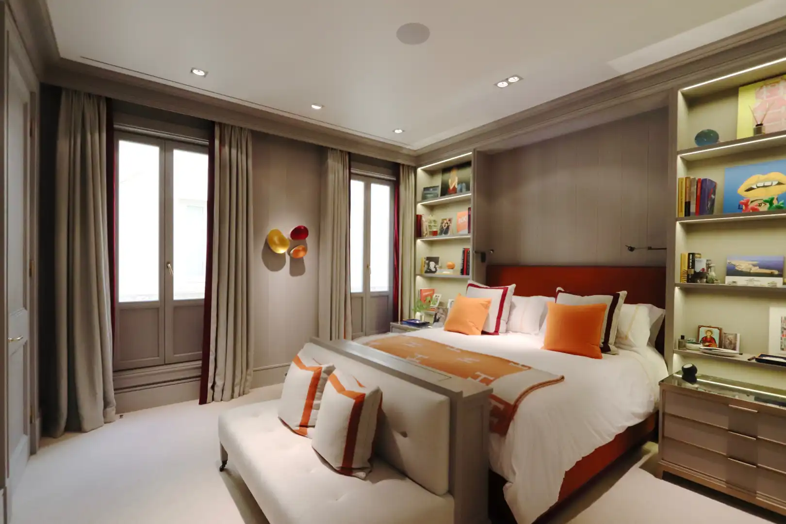Bedroom of Flat for sale in Madrid  with Air Conditioner, Heating and Storage room
