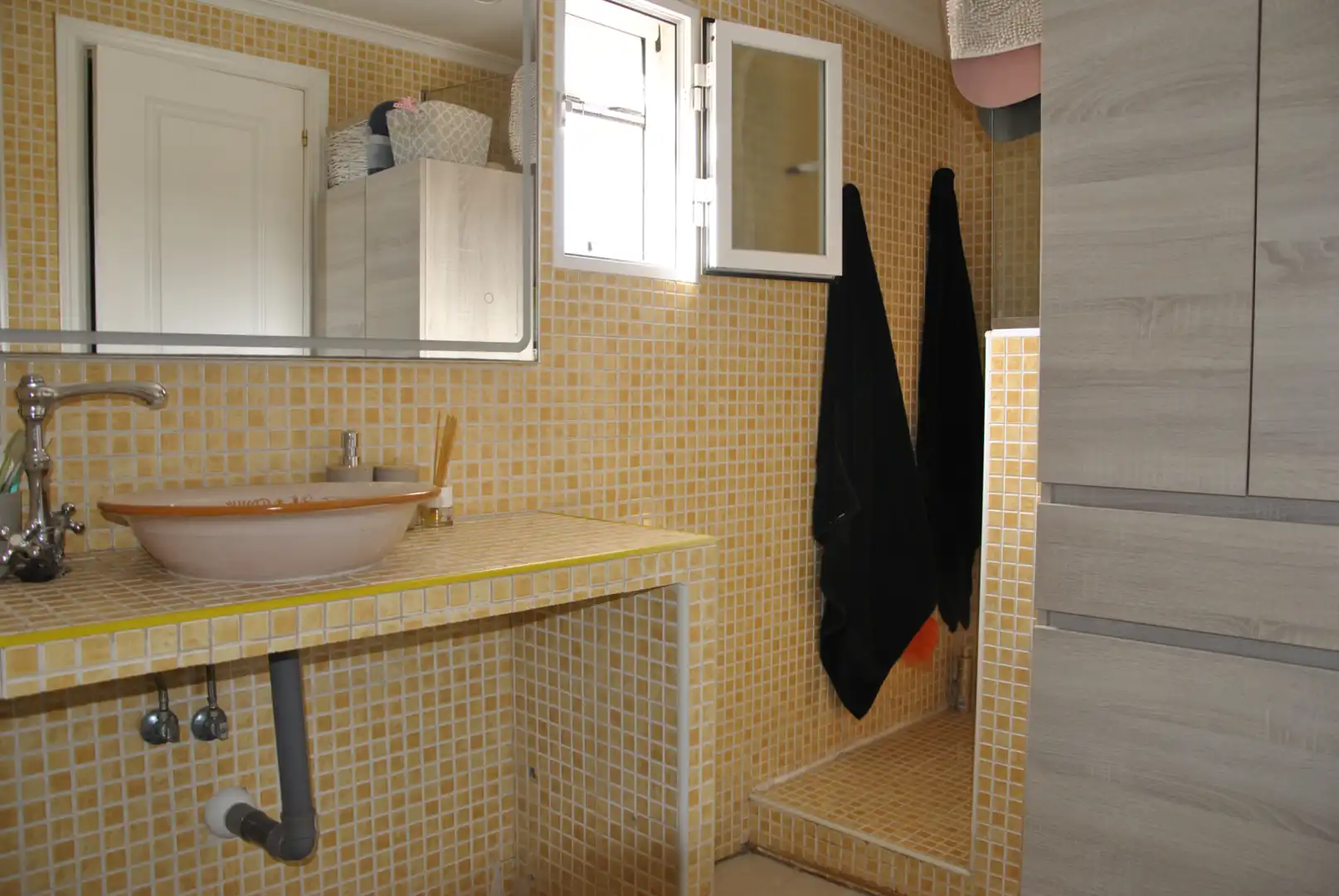 Bathroom of Duplexes for sale in Plasencia  with Air Conditioner, Heating and Parquet flooring