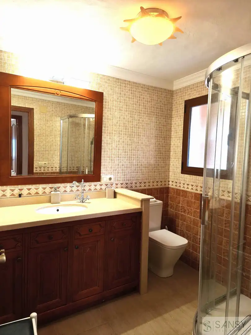 Bathroom of Houses for sale in Jávea / Xàbia  with Air Conditioner, Heating and Terrace