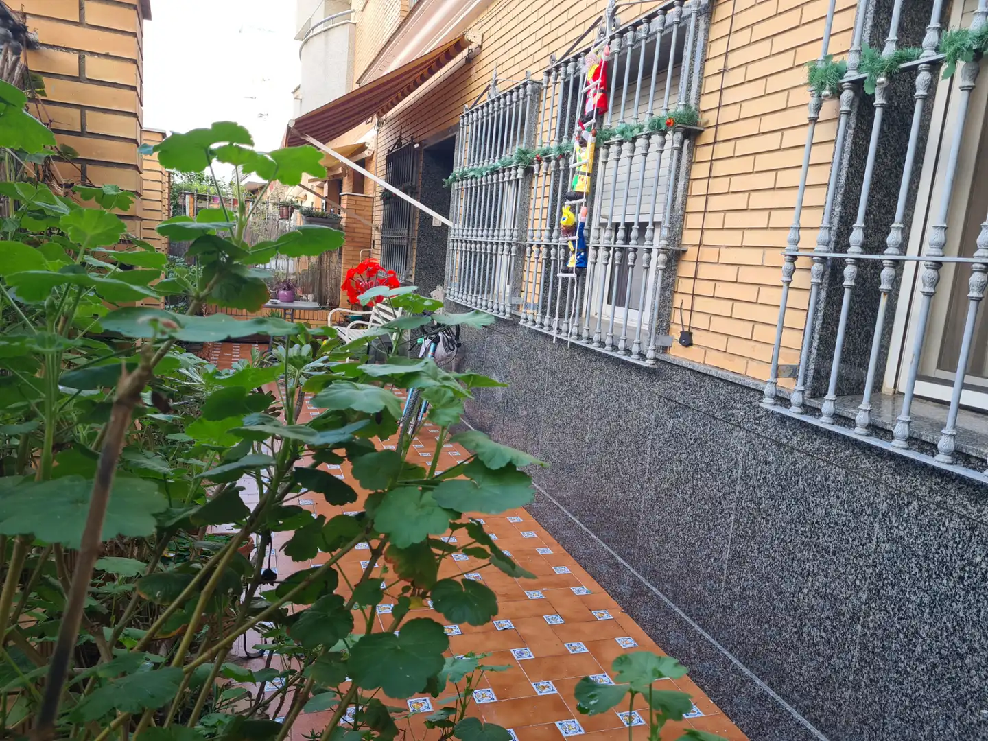 Garden of Detached homes for sale in Sevilla  with Air Conditioner, Terrace and Balcony