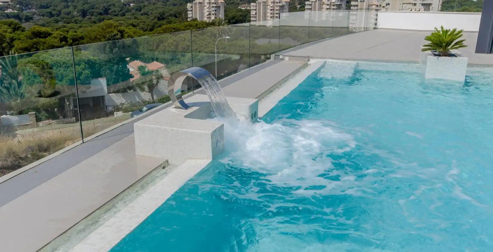 Villa con piscina in vendita a Calle Sector y-1 Campoa-Sector Nort