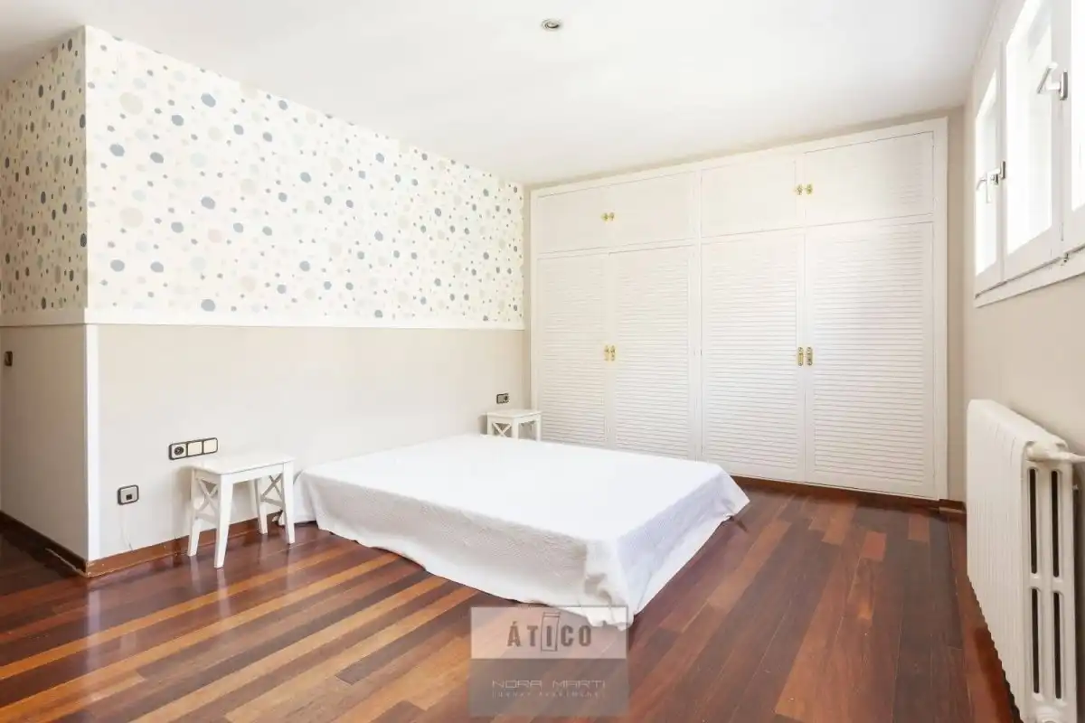 Dachboden zur Miete in Vila de Gràcia