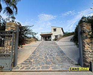 Vista exterior de Casa o xalet en venda en Lucainena de las Torres amb Terrassa i Piscina