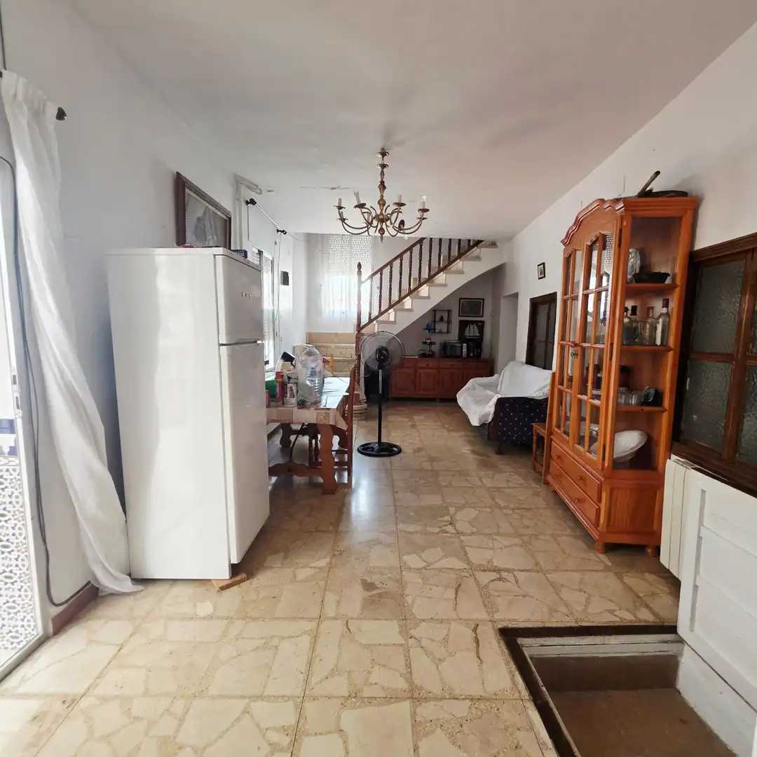 Casa adosada en venda en La Guardia amb Calefacció, Terrassa i Traster