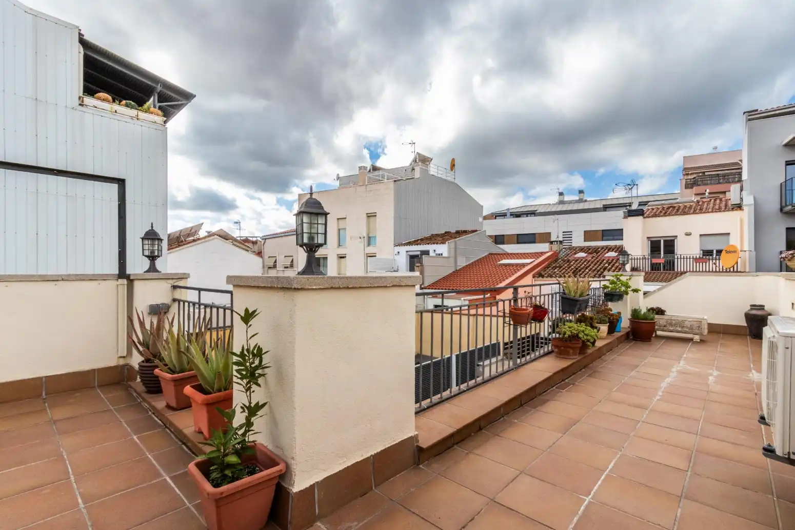 Terrace of Houses for sale in Terrassa  with Heating, Parquet flooring and Terrace
