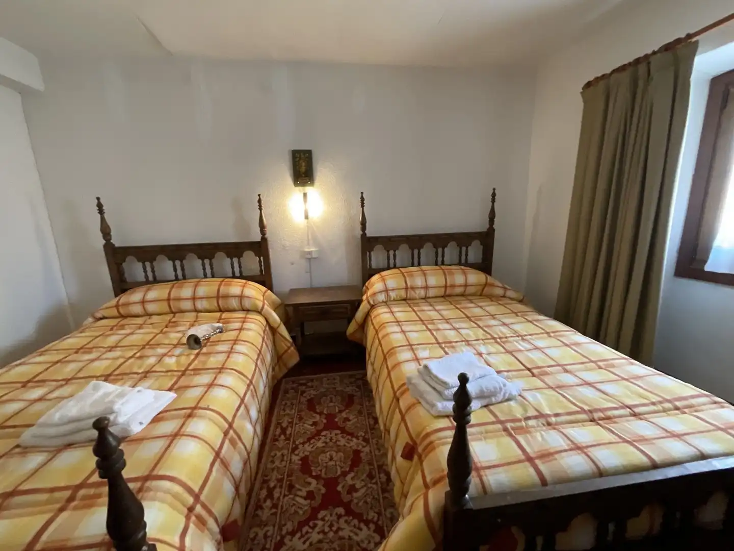Dormitori de Casa o xalet en venda en Santurde de Rioja amb Calefacció, Parquet i Terrassa