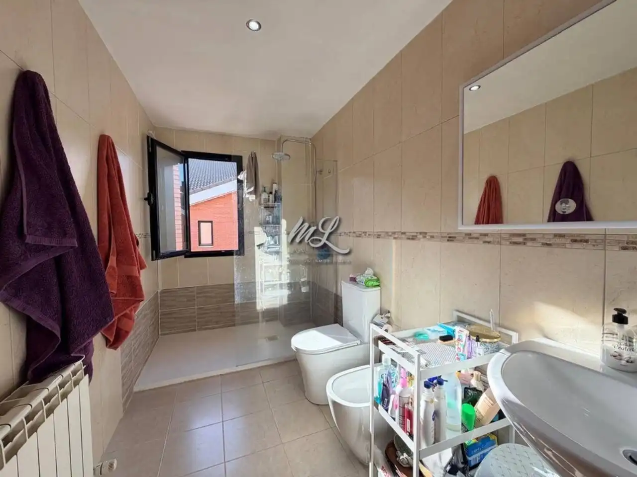 Baño de Casa adosada en venta en Santa Cruz del Retamar con Aire acondicionado, Calefacción y Jardín privado